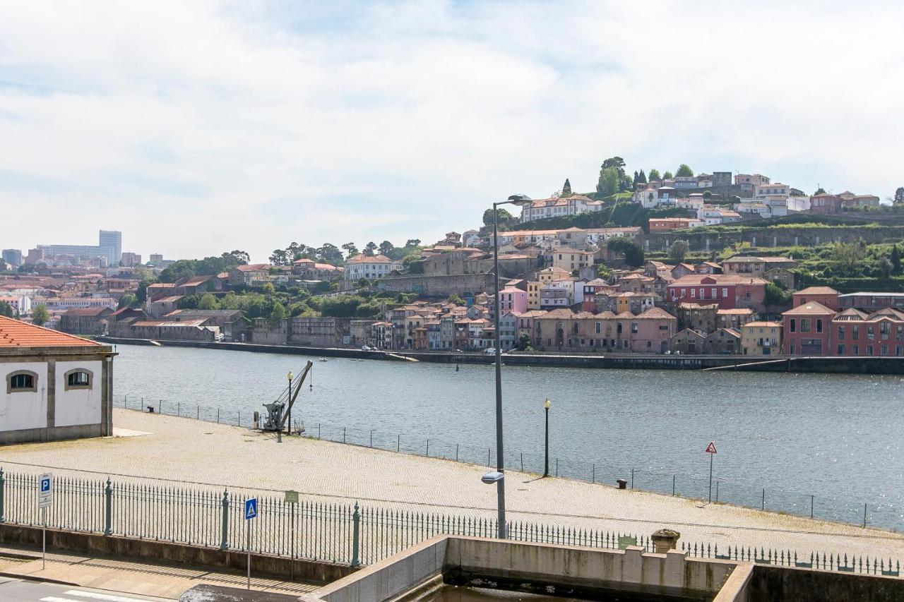 Monchique'S Balcony Apartment Porto Luaran gambar